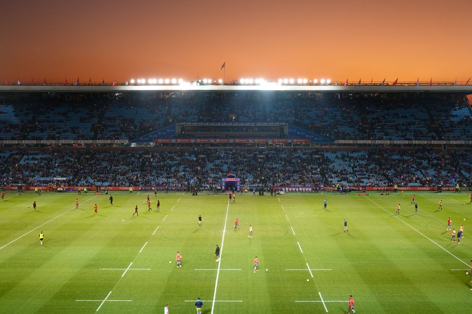 What Is the NFL Actually Doing to Fix the Maracanã Field Before the Cowboys-Ravens Game?